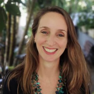 Alfabetização e práticas sociais de leitura e escrita