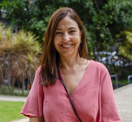 Mediação de leitura: construção de  conhecimento literário e formação do hábito leitor